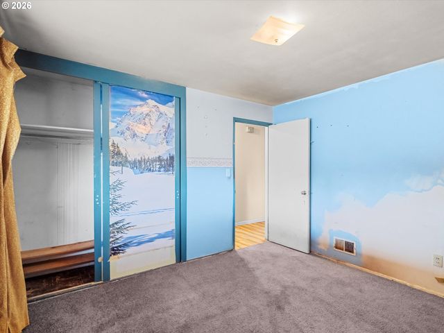 12939 Ne HANCOCK St, Portland, OR 97230
