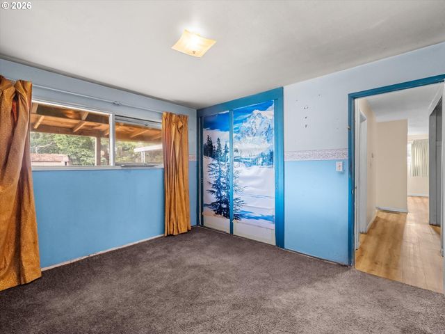 12939 Ne HANCOCK St, Portland, OR 97230
