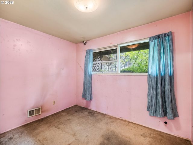 12939 Ne HANCOCK St, Portland, OR 97230
