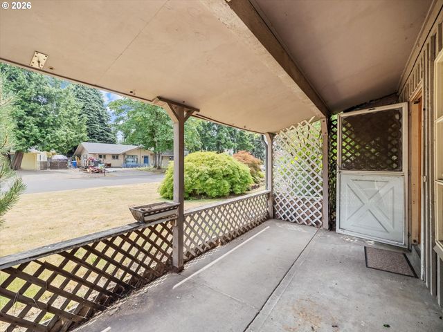 12939 Ne HANCOCK St, Portland, OR 97230