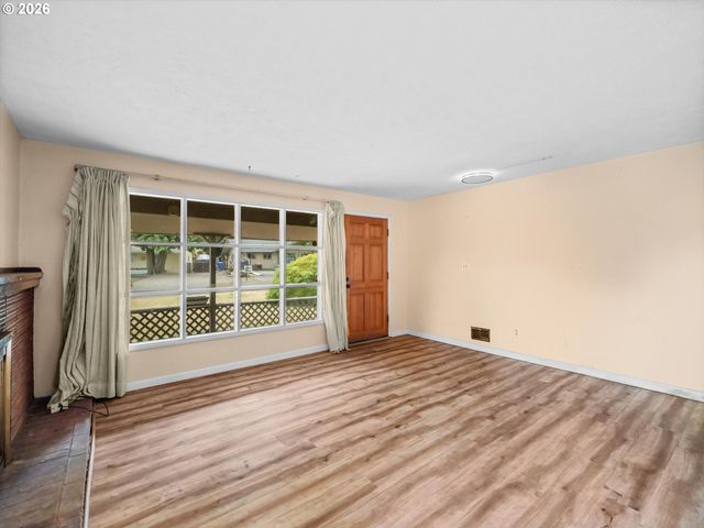 12939 Ne HANCOCK St, Portland, OR 97230