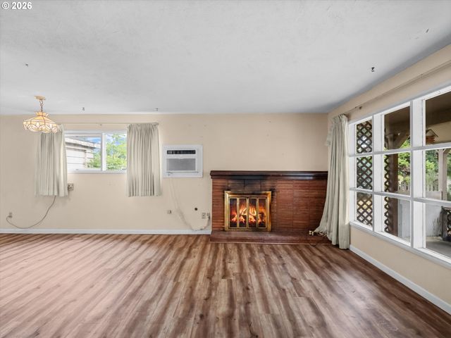 12939 Ne HANCOCK St, Portland, OR 97230