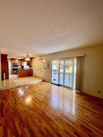 7290 Orchard Drive, Gilroy, CA 95020