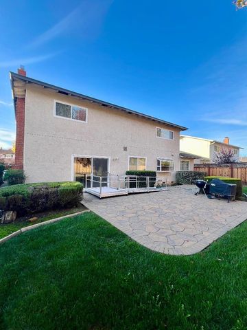 7290 Orchard Drive, Gilroy, CA 95020