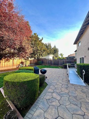 7290 Orchard Drive, Gilroy, CA 95020