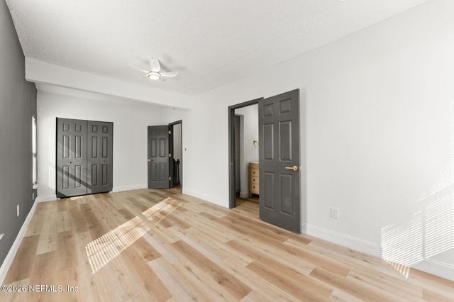 101 E 7TH Street, Jacksonville, FL 32206