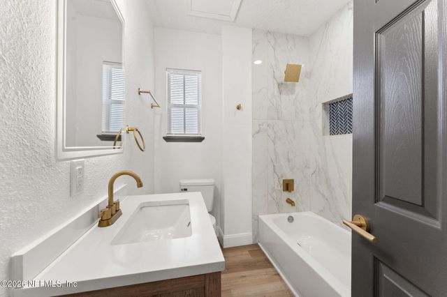 101 E 7TH Street, Jacksonville, FL 32206