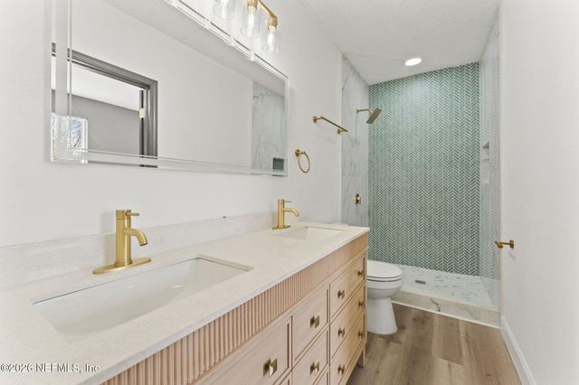 101 E 7TH Street, Jacksonville, FL 32206