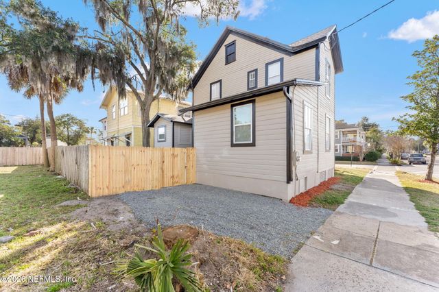 101 E 7TH Street, Jacksonville, FL 32206