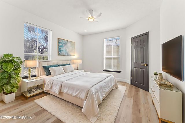 101 E 7TH Street, Jacksonville, FL 32206