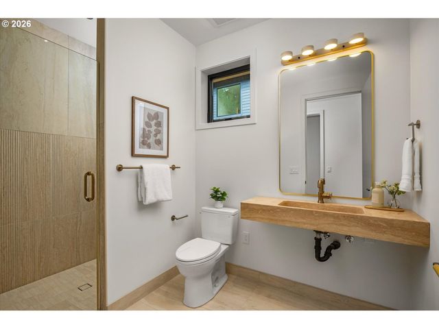 5152 Sw Dawn St, Lake Oswego, OR 97035