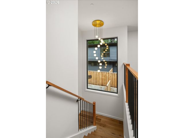 5152 Sw Dawn St, Lake Oswego, OR 97035