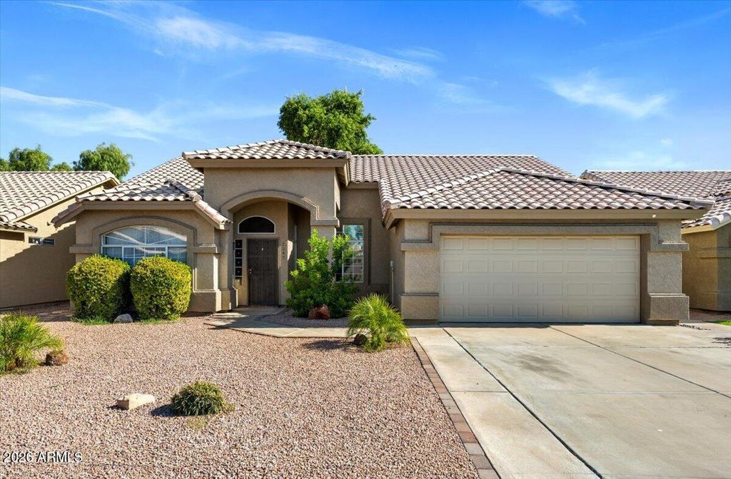 2347 E RANCH Road, Gilbert, AZ 85296 — exterior