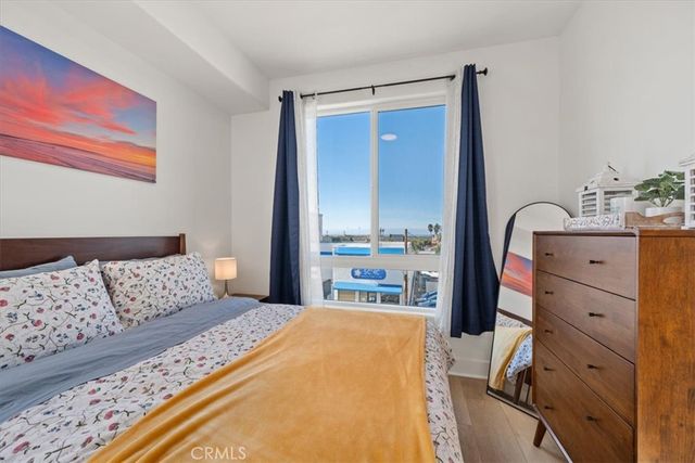 402 W Grand Avenue 301, Grover Beach, CA 93433