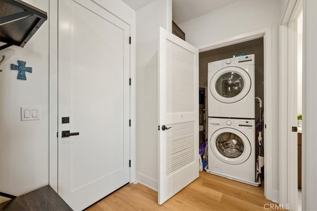 402 W Grand Avenue 301, Grover Beach, CA 93433