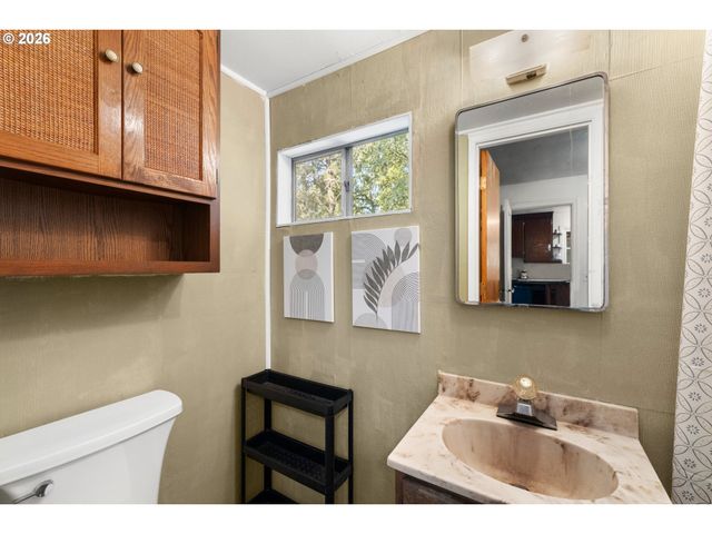 34799 N HONEYMAN Rd, Scappoose, OR 97056