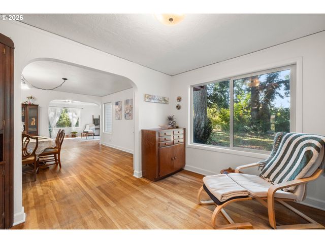 34799 N HONEYMAN Rd, Scappoose, OR 97056
