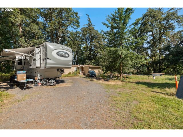 34799 N HONEYMAN Rd, Scappoose, OR 97056
