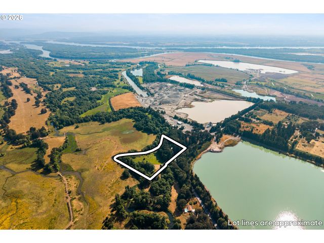 34799 N HONEYMAN Rd, Scappoose, OR 97056