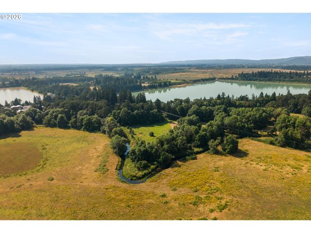 34799 N HONEYMAN Rd, Scappoose, OR 97056