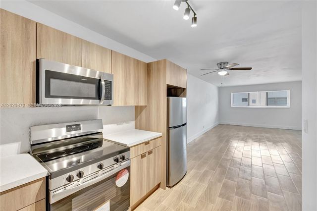 1939 Jefferson St 103, Hollywood, FL 33020