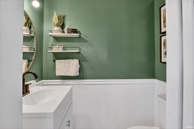 1301 S 13th Street, Goshen, IN 46526