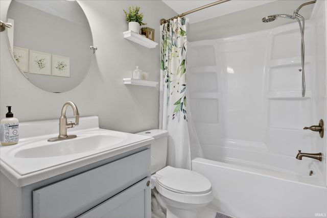 1301 S 13th Street, Goshen, IN 46526