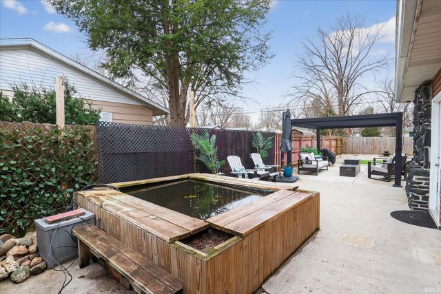 1301 S 13th Street, Goshen, IN 46526