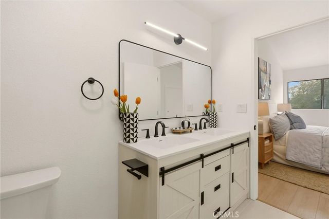 633 Hardin Drive 3, Inglewood, CA 90302
