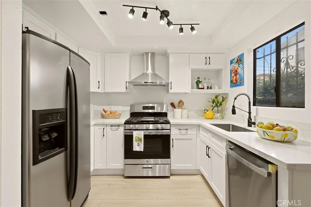 633 Hardin Drive 3, Inglewood, CA 90302