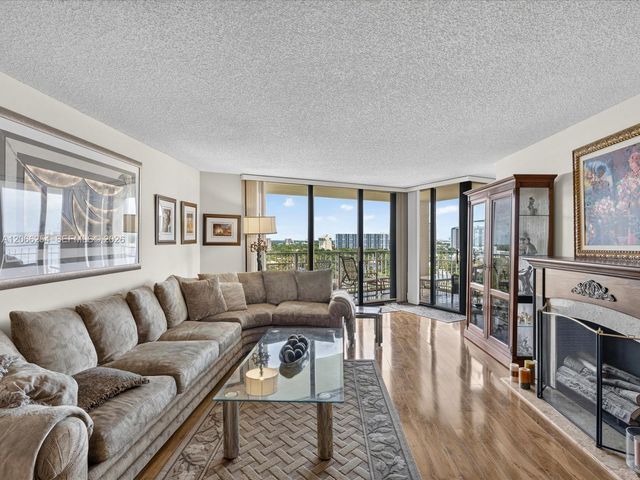 4000 Towerside Terrace 1407, Miami, FL 33138