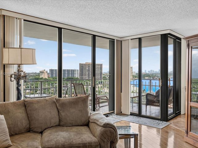 4000 Towerside Terrace 1407, Miami, FL 33138
