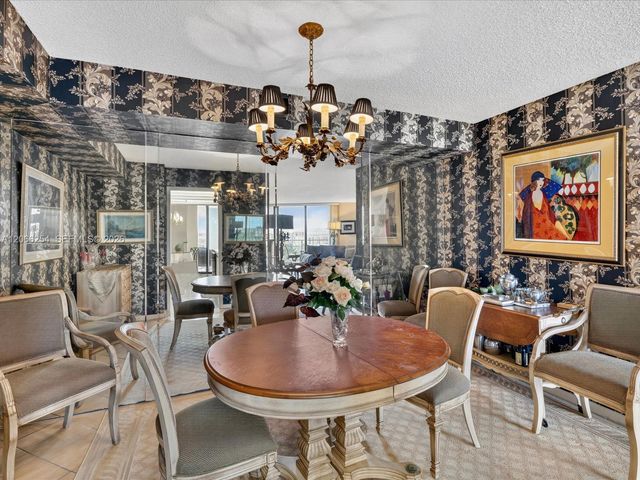 4000 Towerside Terrace 1407, Miami, FL 33138