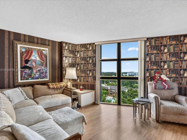 4000 Towerside Terrace 1407, Miami, FL 33138