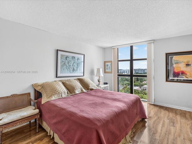 4000 Towerside Terrace 1407, Miami, FL 33138