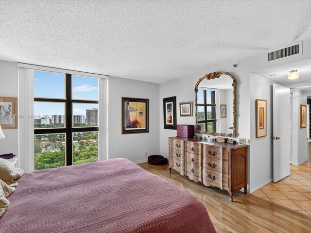 4000 Towerside Terrace 1407, Miami, FL 33138