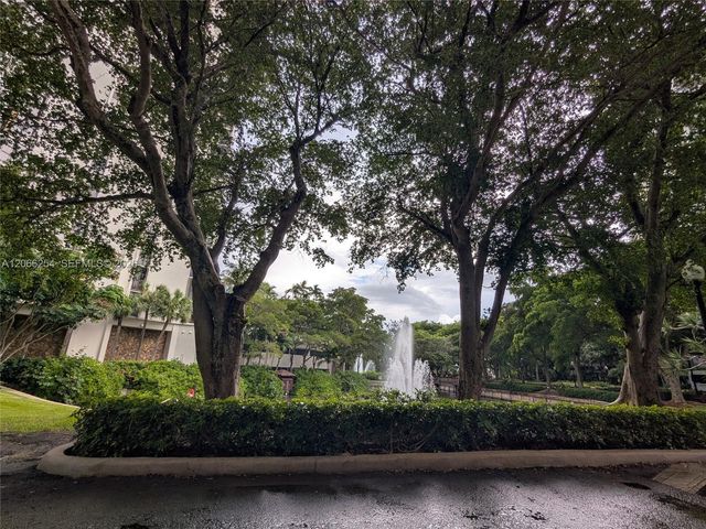 4000 Towerside Terrace 1407, Miami, FL 33138