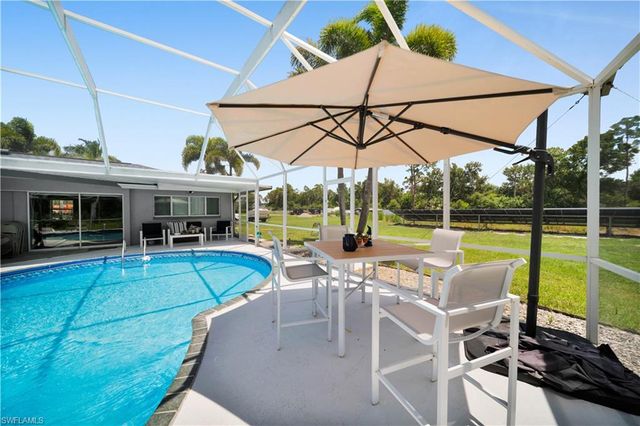 19901 Pine Echo RD, North Fort Myers, FL 33917