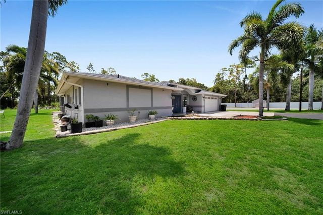 19901 Pine Echo RD, North Fort Myers, FL 33917