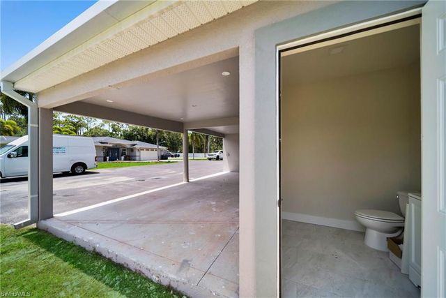 19901 Pine Echo RD, North Fort Myers, FL 33917