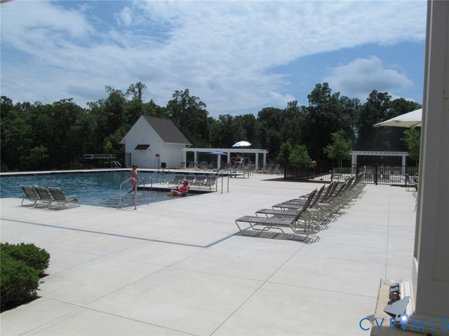 7731 Lovegrass Ter, New Kent, VA 23124