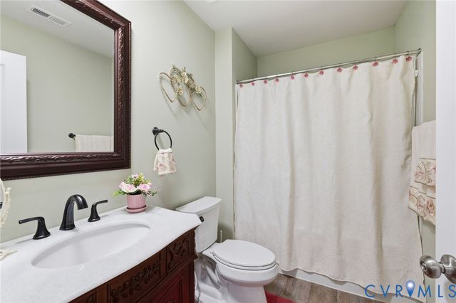 7731 Lovegrass Ter, New Kent, VA 23124