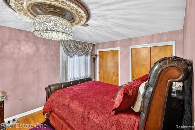 5001 Reuter Street, Dearborn, MI 48126