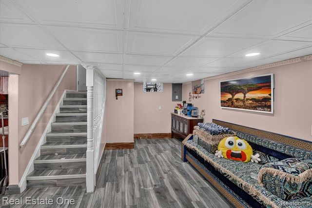 5001 Reuter Street, Dearborn, MI 48126