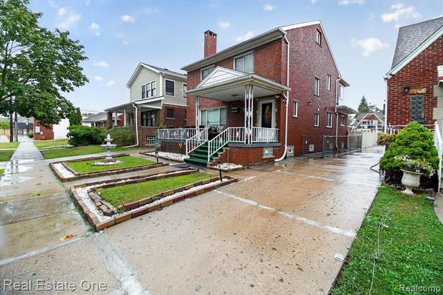 5001 Reuter Street, Dearborn, MI 48126