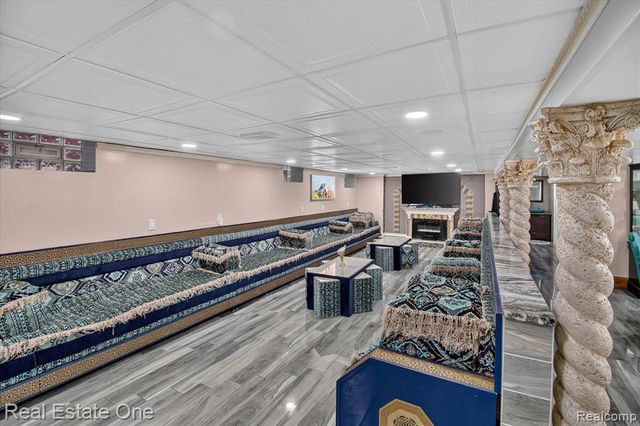 5001 Reuter Street, Dearborn, MI 48126