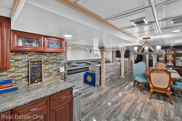 5001 Reuter Street, Dearborn, MI 48126