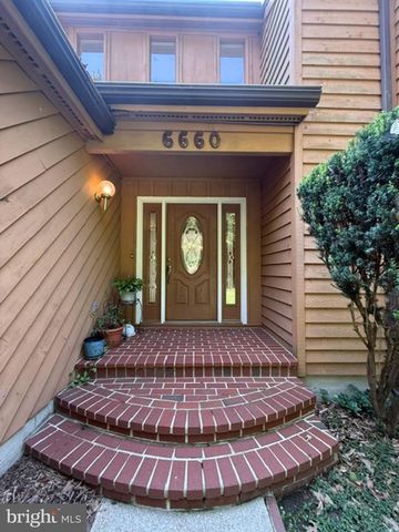 6660 HORSESHOE DR, La Plata, MD 20646