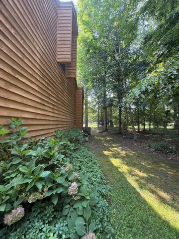 6660 HORSESHOE DR, La Plata, MD 20646
