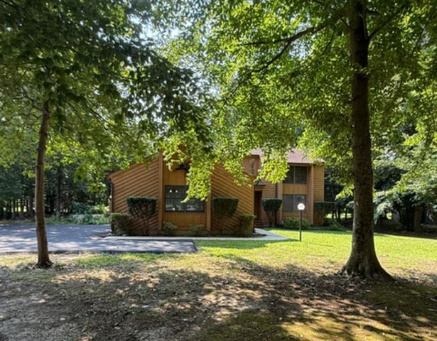 6660 HORSESHOE DR, La Plata, MD 20646